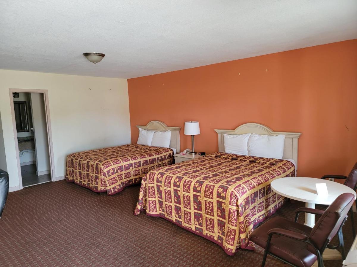 בילוקסי Twin Star Lodge מראה חיצוני תמונה
