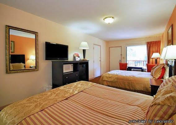 בילוקסי Twin Star Lodge מראה חיצוני תמונה