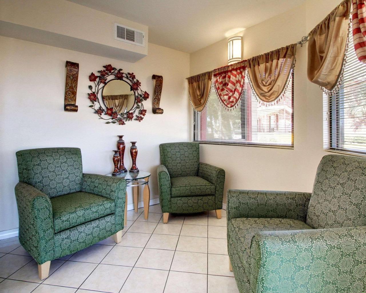בילוקסי Twin Star Lodge מראה חיצוני תמונה